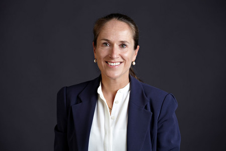 Professorin Dr. Beatrix Busse